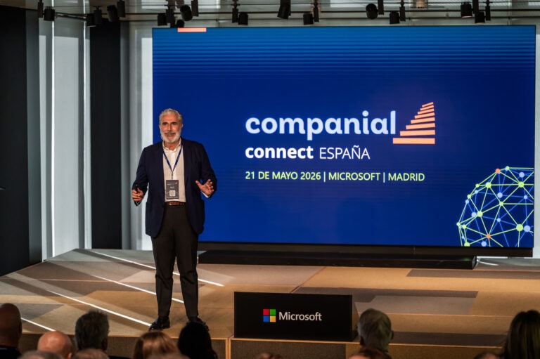 _Companial-102